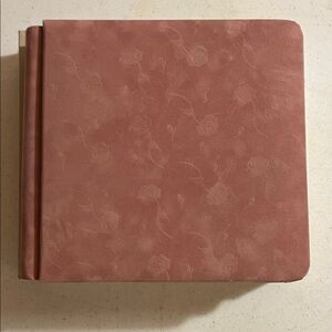 Creative memories, dusty rose 7 x 7 Floral Photo Album